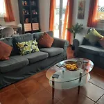 Villadunas - With Luxury Hot Tub And Tiki Roof Bar Corralejo