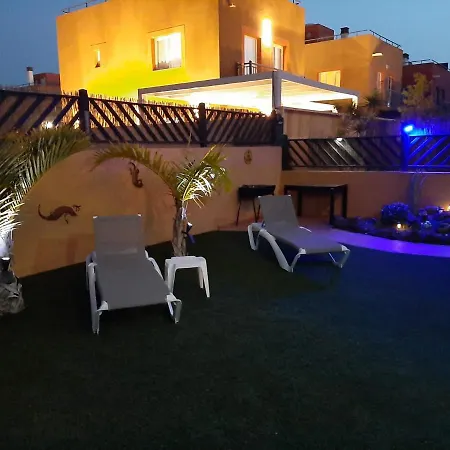 Holiday home Villadunas - With Luxury Hot Tub And Tiki Roof Bar *