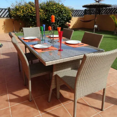 Villadunas - With Luxury Hot Tub And Tiki Roof Bar Holiday home *