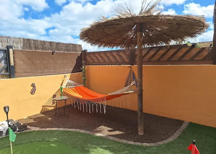 Villadunas - With Luxury Hot Tub And Tiki Roof Bar * كوراليهو