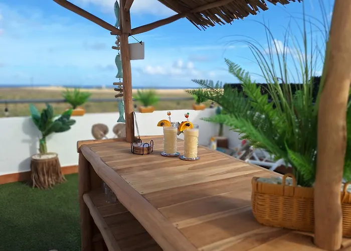 Villadunas - With Luxury Hot Tub And Tiki Roof Bar