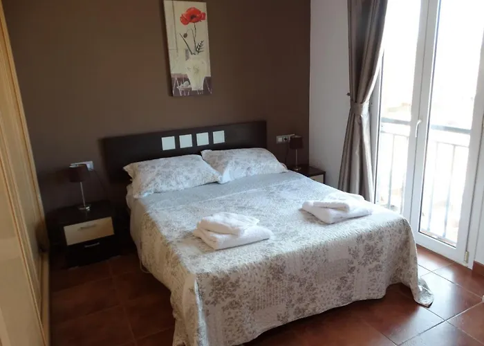 Villadunas - With Luxury Hot Tub And Tiki Roof Bar *