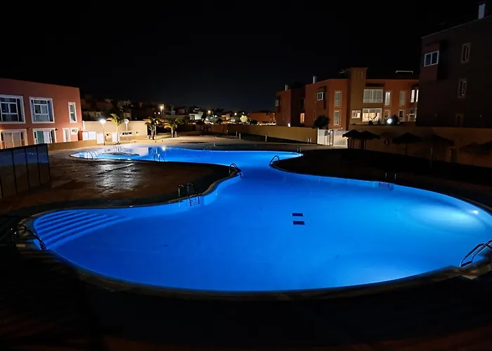 Villadunas - With Luxury Hot Tub And Tiki Roof Bar Holiday home *