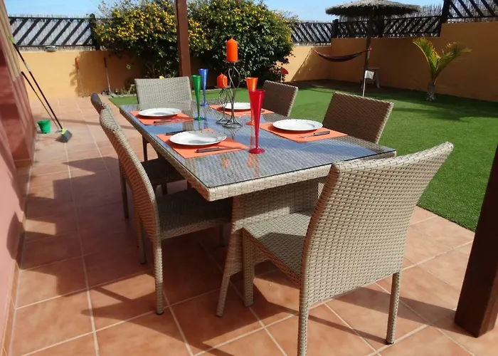 Villadunas - With Luxury Hot Tub And Tiki Roof Bar Holiday home *