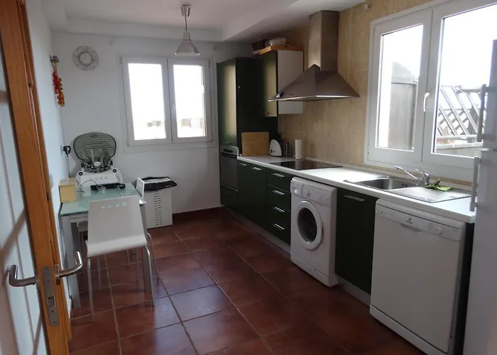 Villadunas - With Luxury Hot Tub And Tiki Roof Bar *